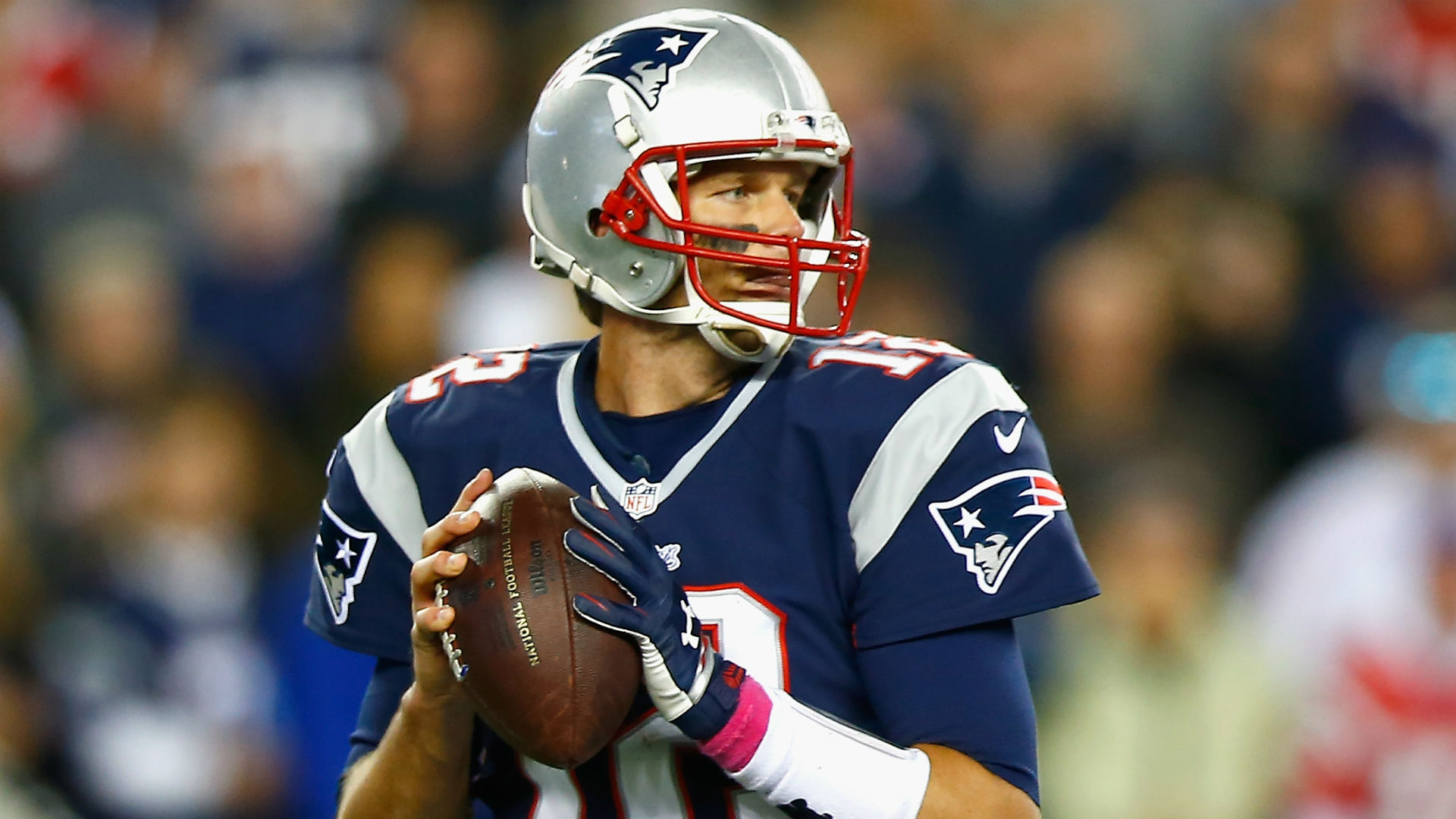 Protección para la camiseta de Tom Brady; El estado de Gronkowski