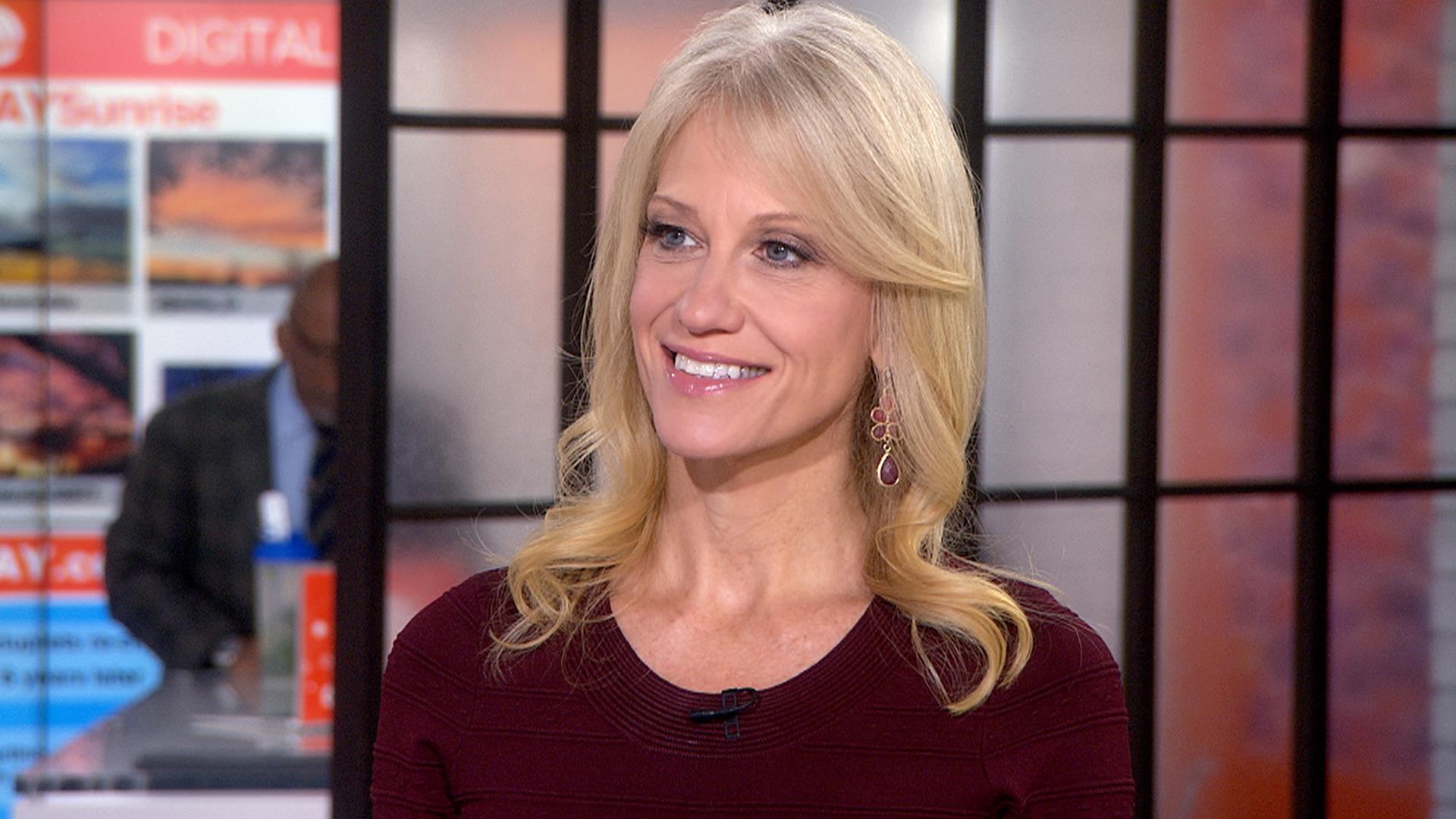 Cuomo humilla a Conway por acusar a los medios de interferencia electoral