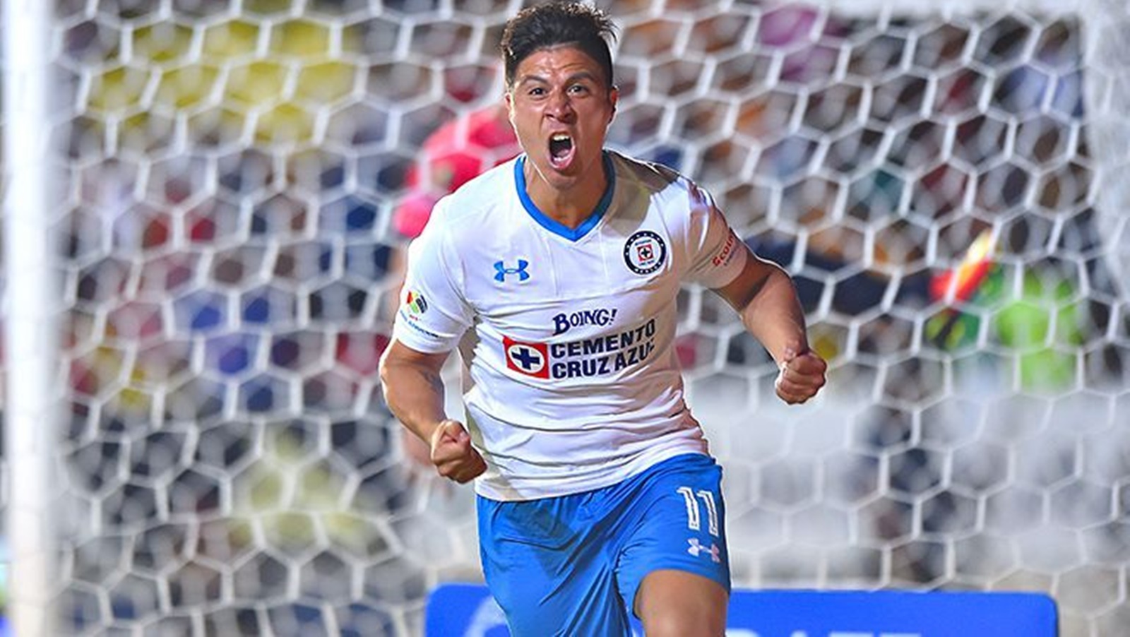 Assista: Jogador argentino Cristaldo está de volta ao futebol brasileiro