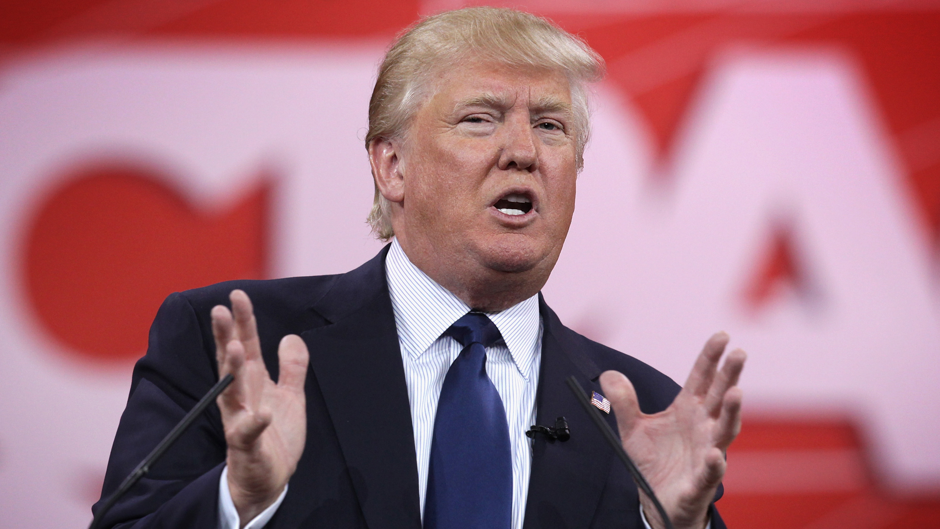 Donald Trump responde después de que los Patriots pierden el Super Bowl