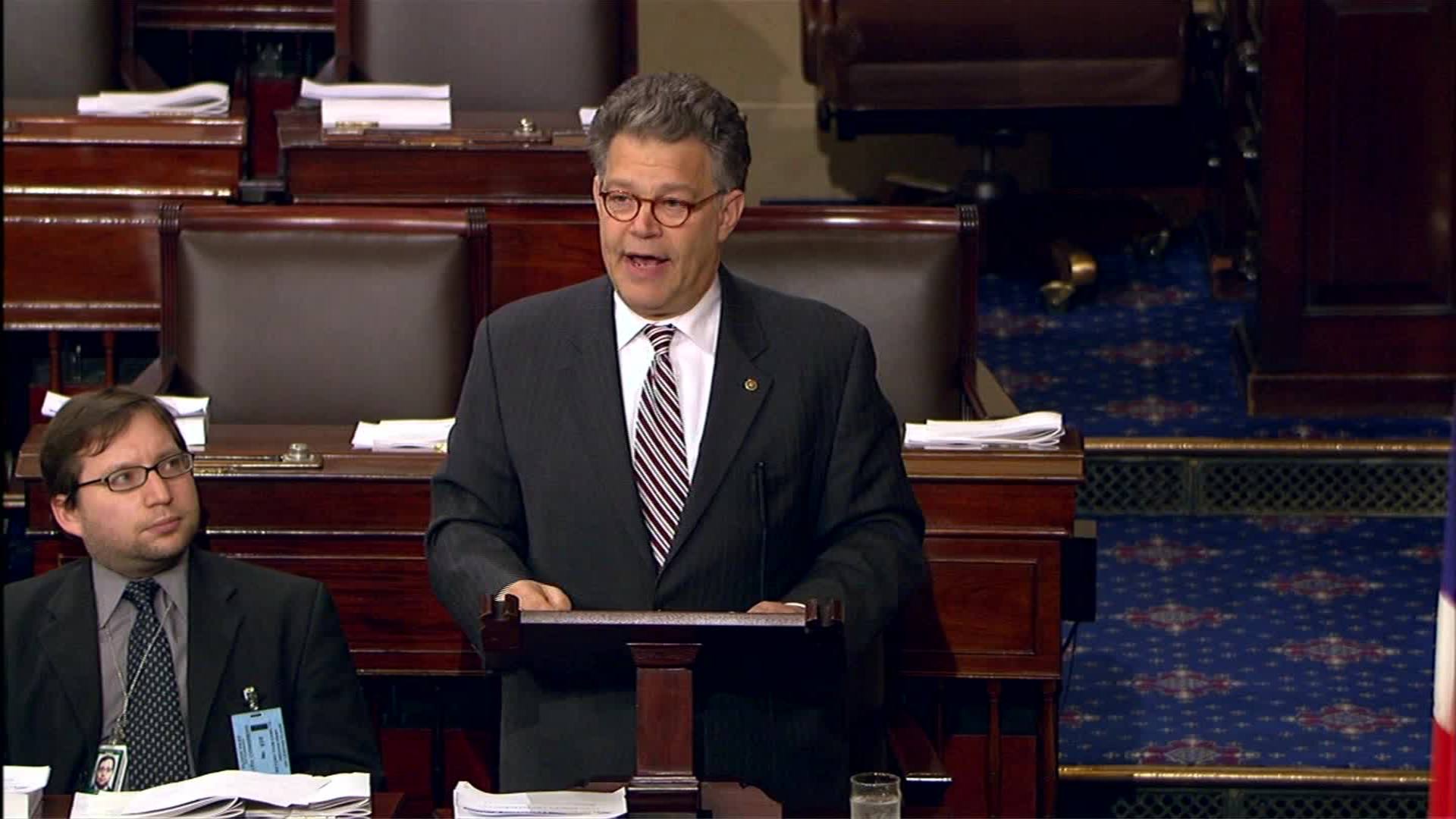 Representante demócrata de Minnesota se retira y da fuerza a los republicanos
