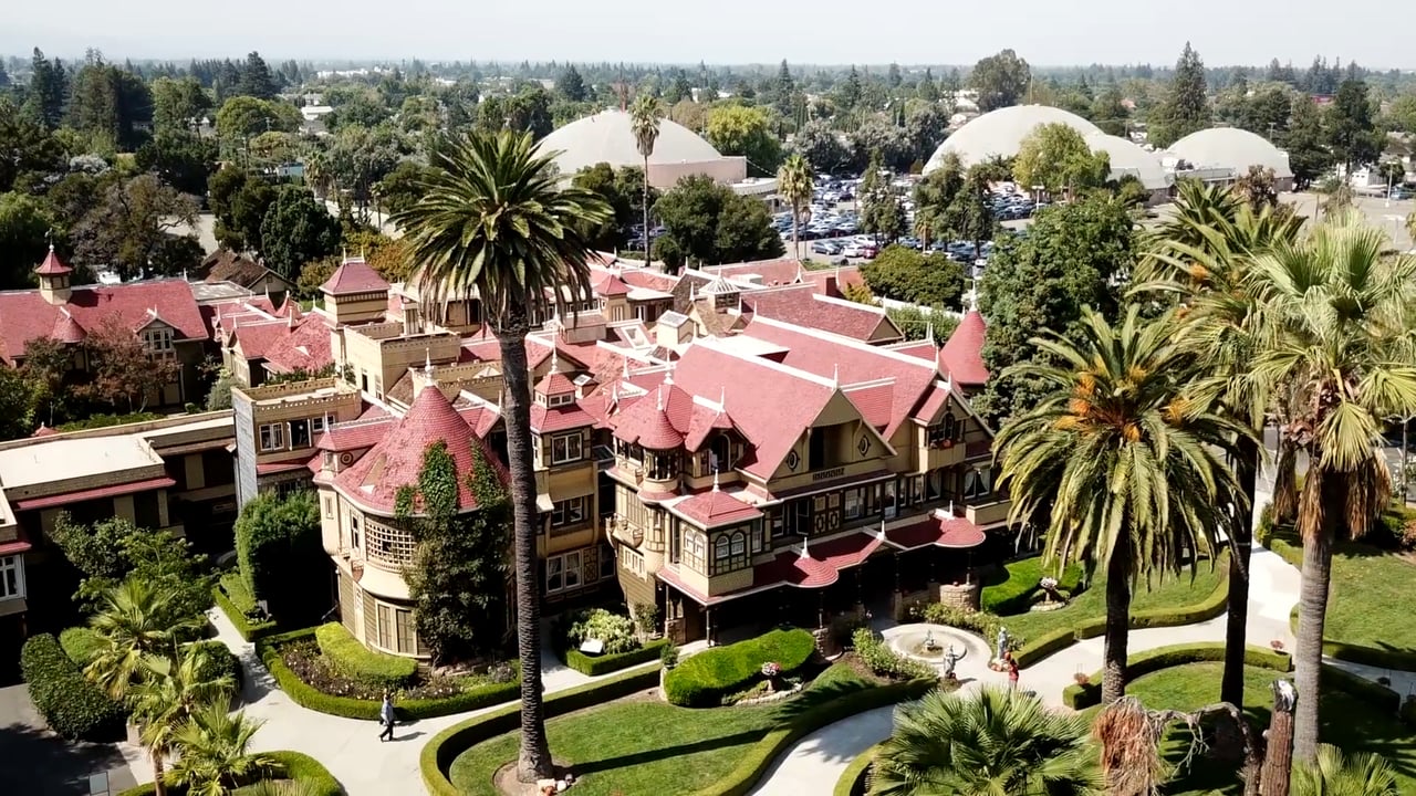 ‘’Winchester’’ : la véritable histoire de cette maison hantée