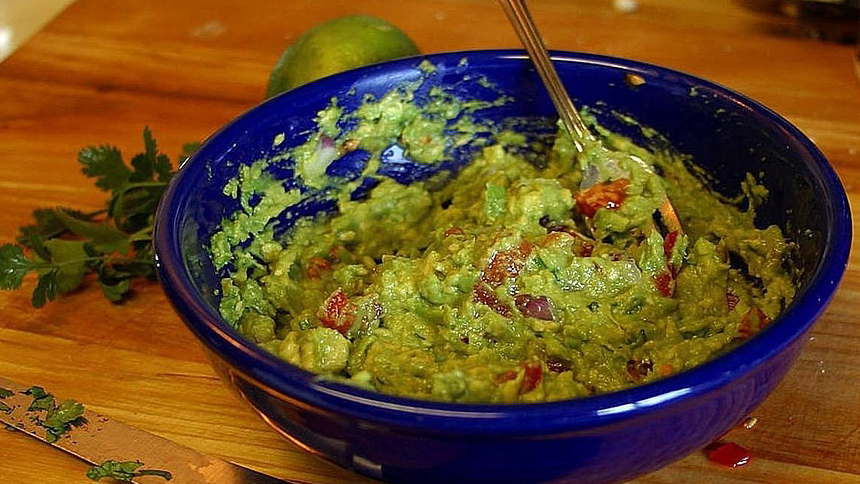 'Salsa de guacamole' (de Texas a México): cómo prepararlo en casa
