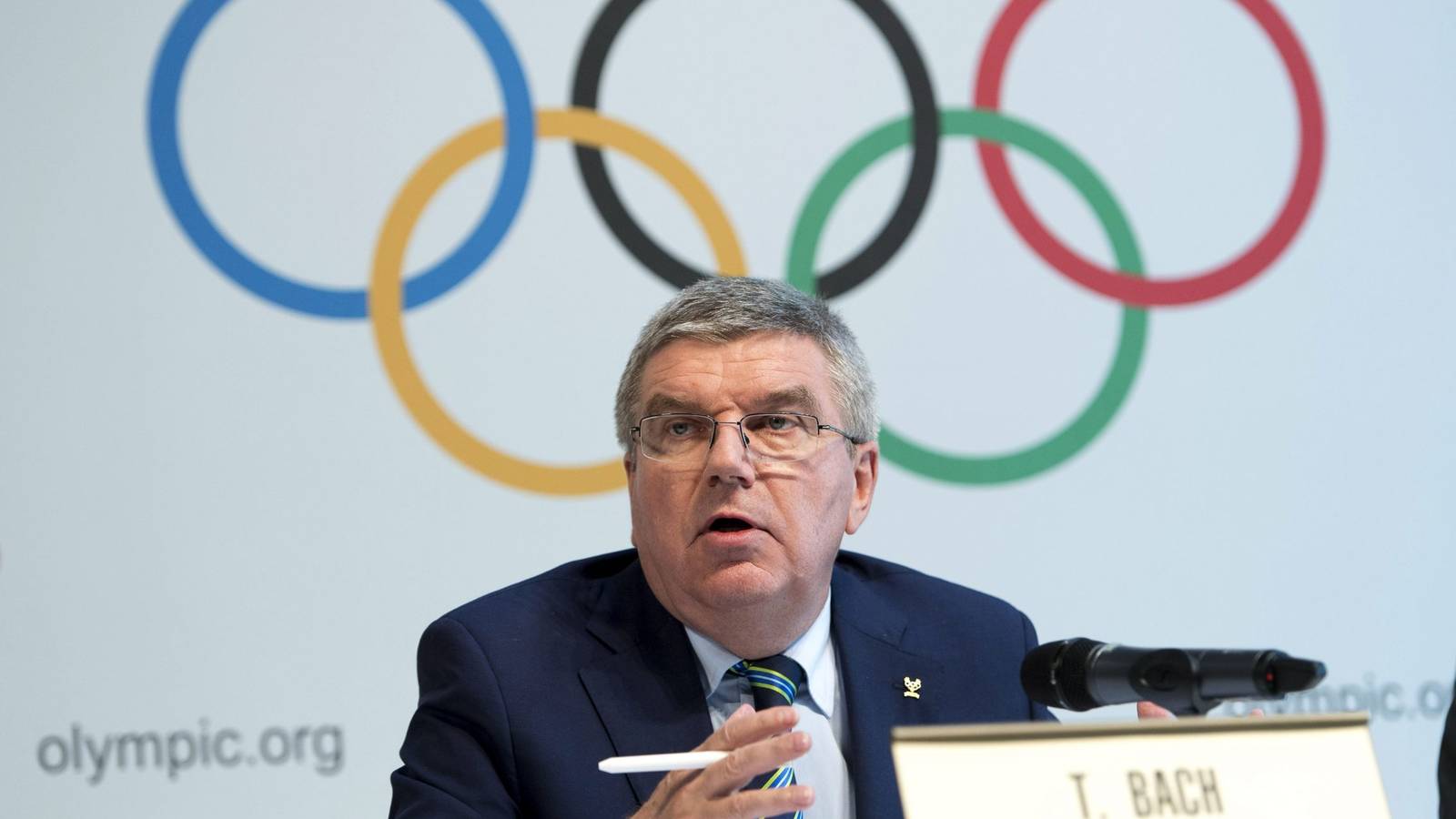 El COI enfrenta resistencia al pensar levantar la prohibición del dopaje ruso