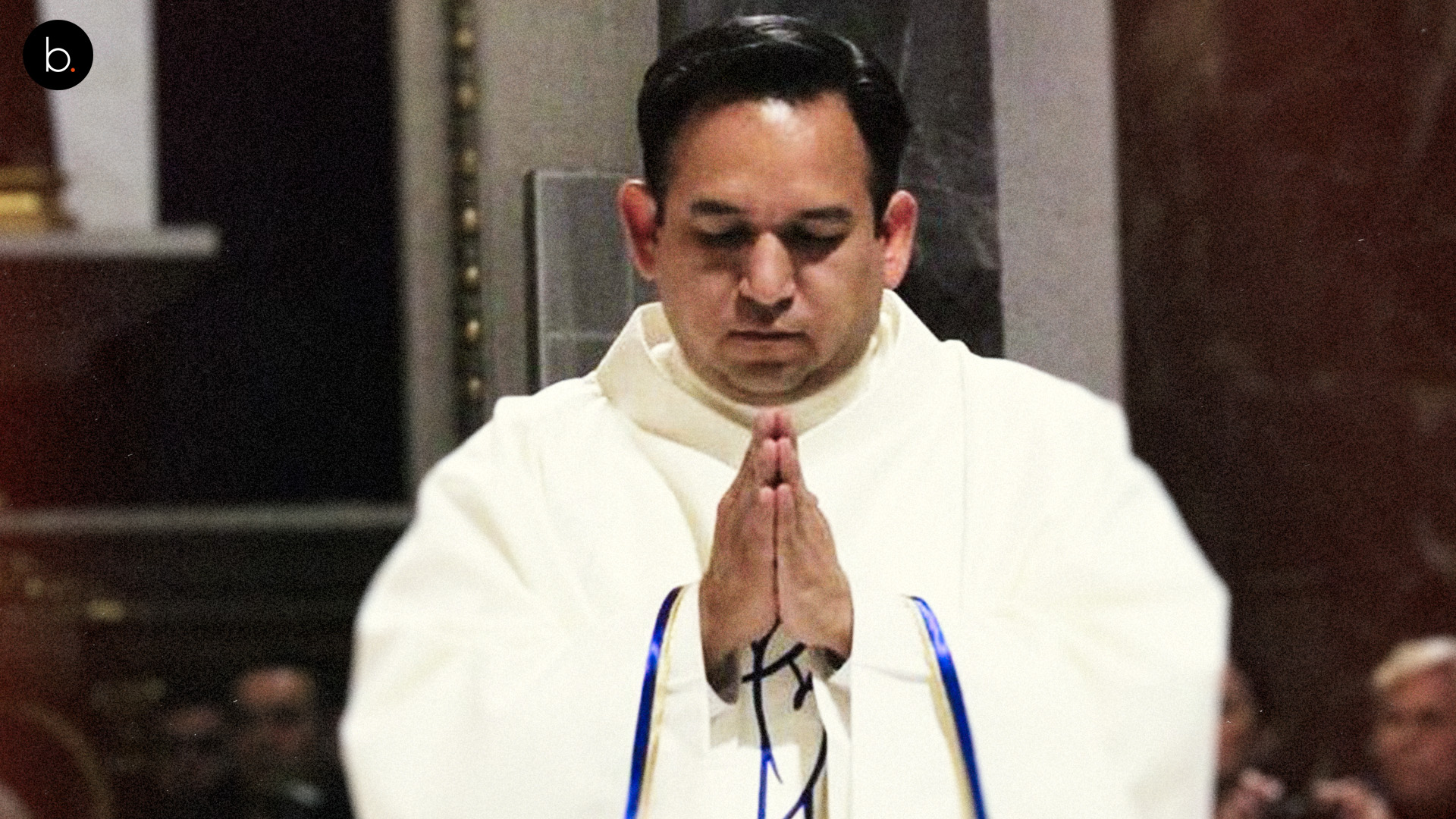 Exitoso directivo de futbol lo deja todo para ser sacerdote