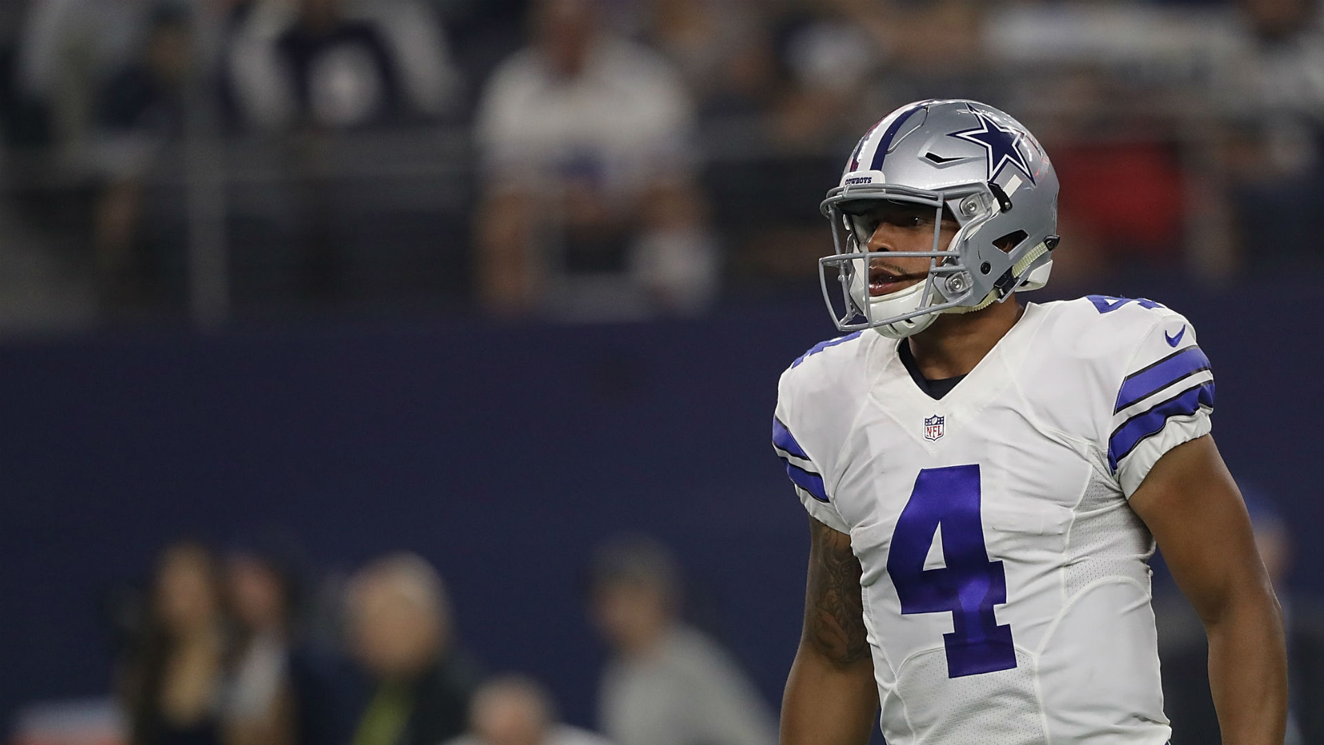 ¿Cowboys arrojarán fuera al mariscal de campo Dak Prescott por Kirk Cousins?