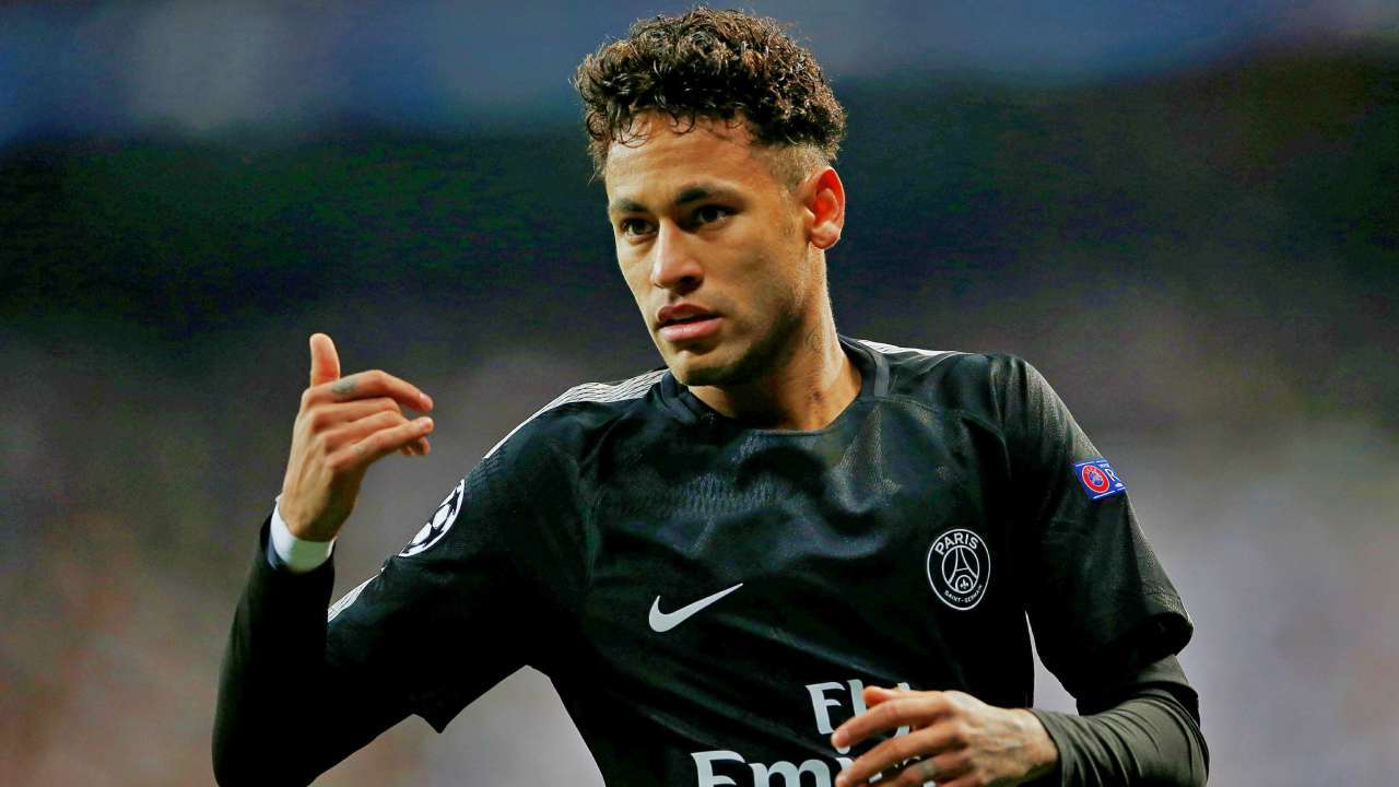 Mercato : Neymar s'éloigne du PSG... et du Real Madrid !