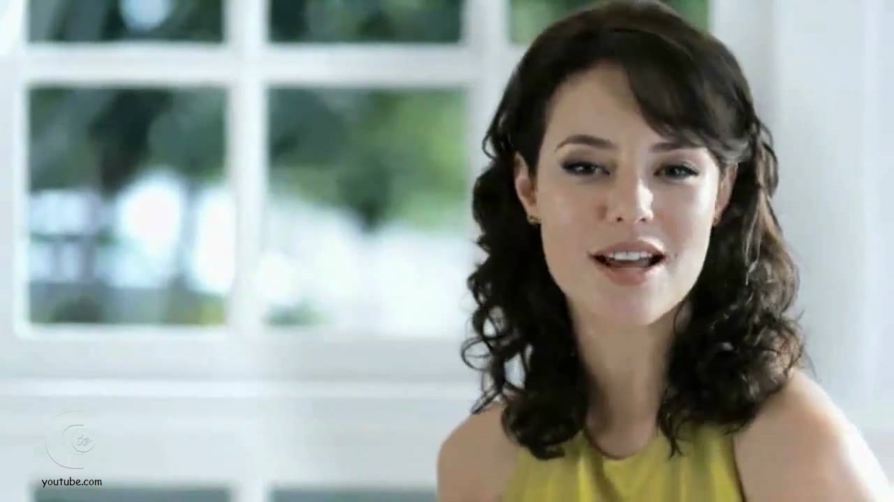 'Nude' vazado deixa Paolla Oliveira desesperada: ‘Criminoso, covarde, invasor’