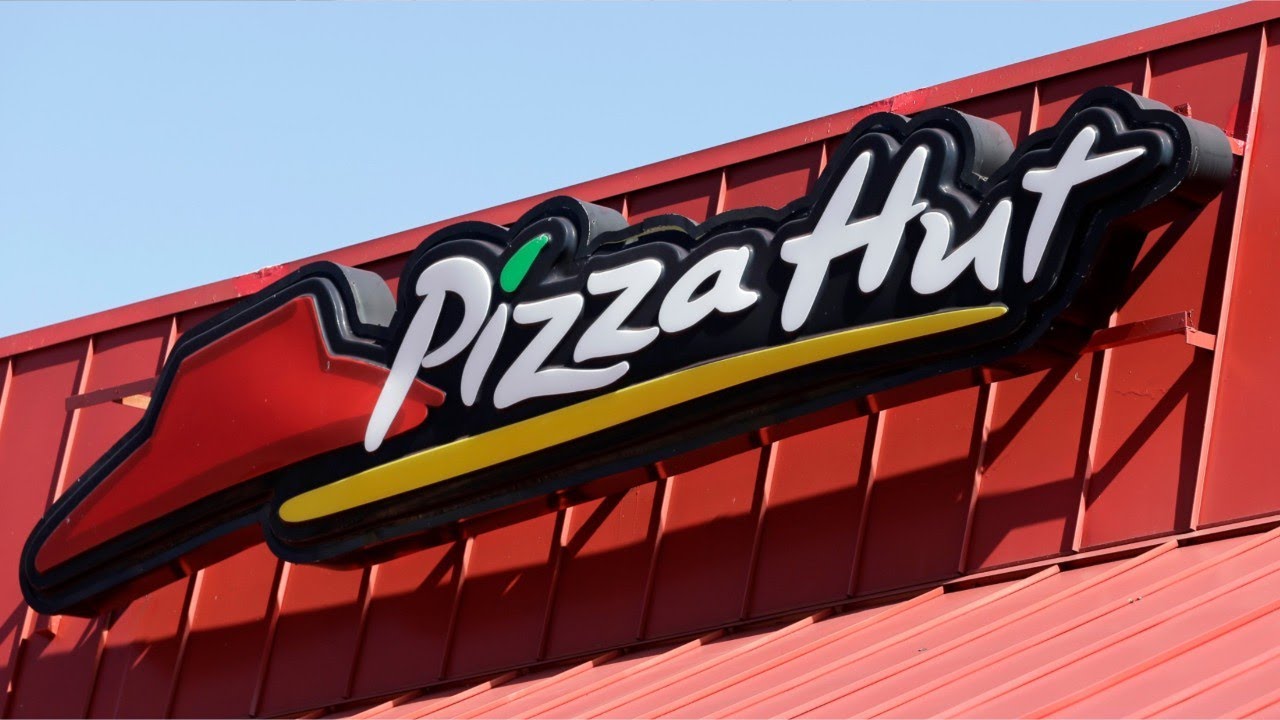 Vídeo: Pizza Hut sustituye a Papa Johns como nuevo patrocinador de la NFL