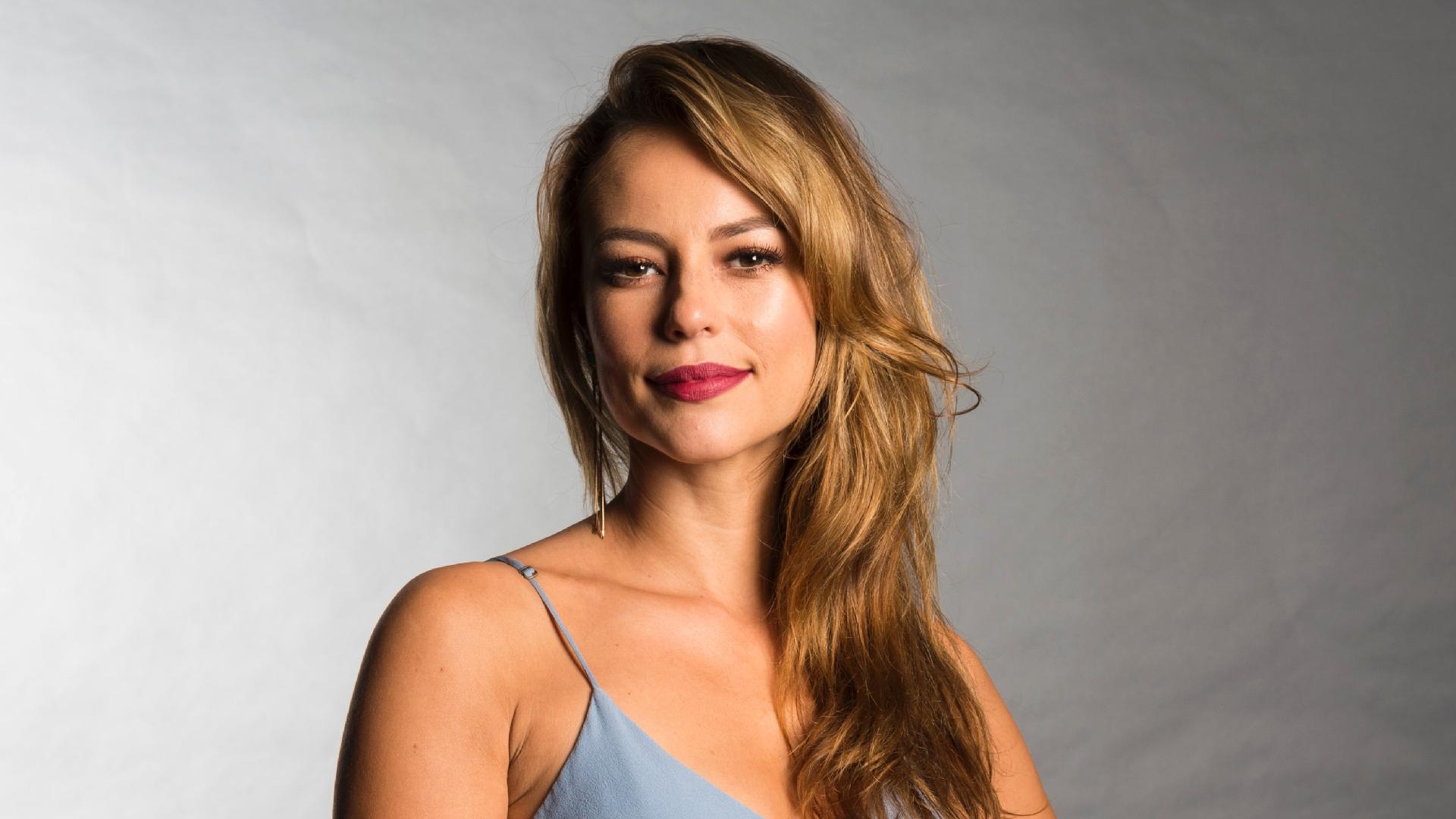 Aparece culpado por exposição de fotos íntimas de Paolla Oliveira