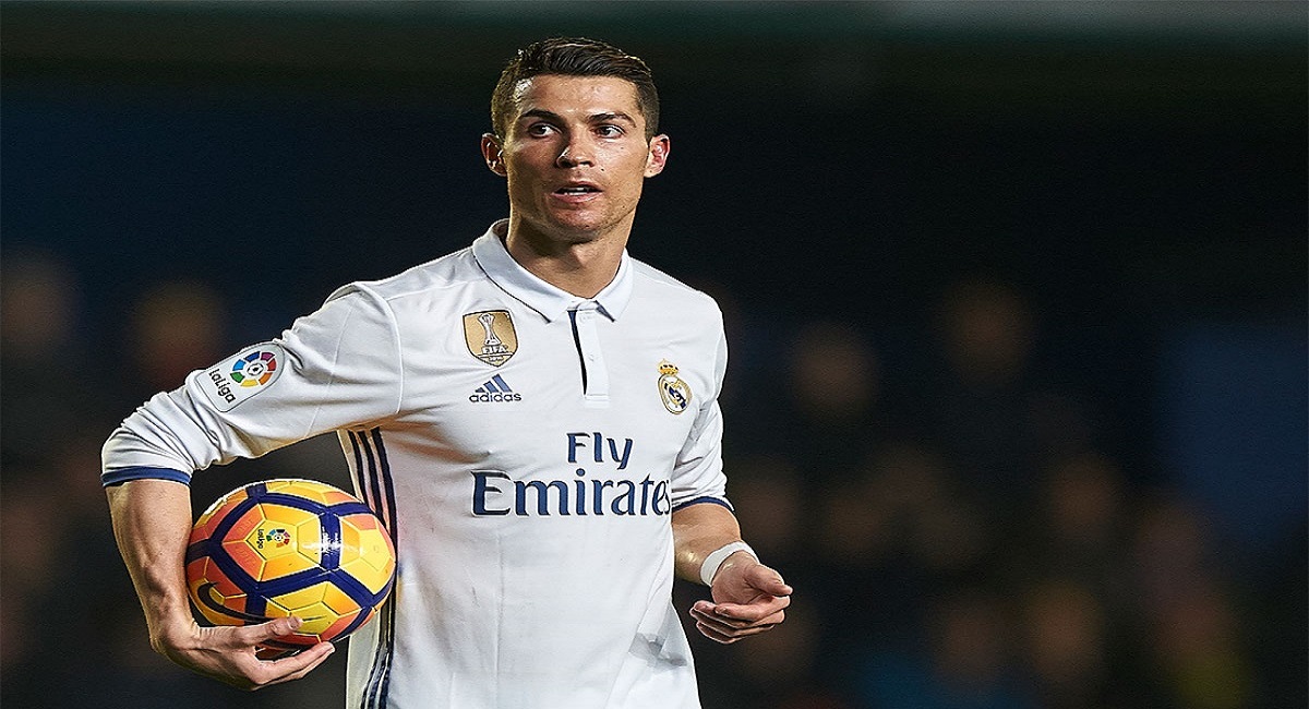 Futbol: Cristiano Ronaldo destruye a Messi con un dardo brutal