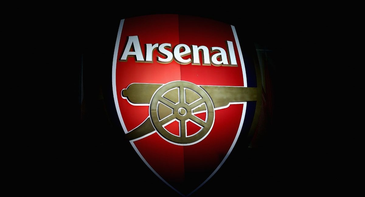 Futbol: Arsenal entre Ancelotti y Henry para el futuro