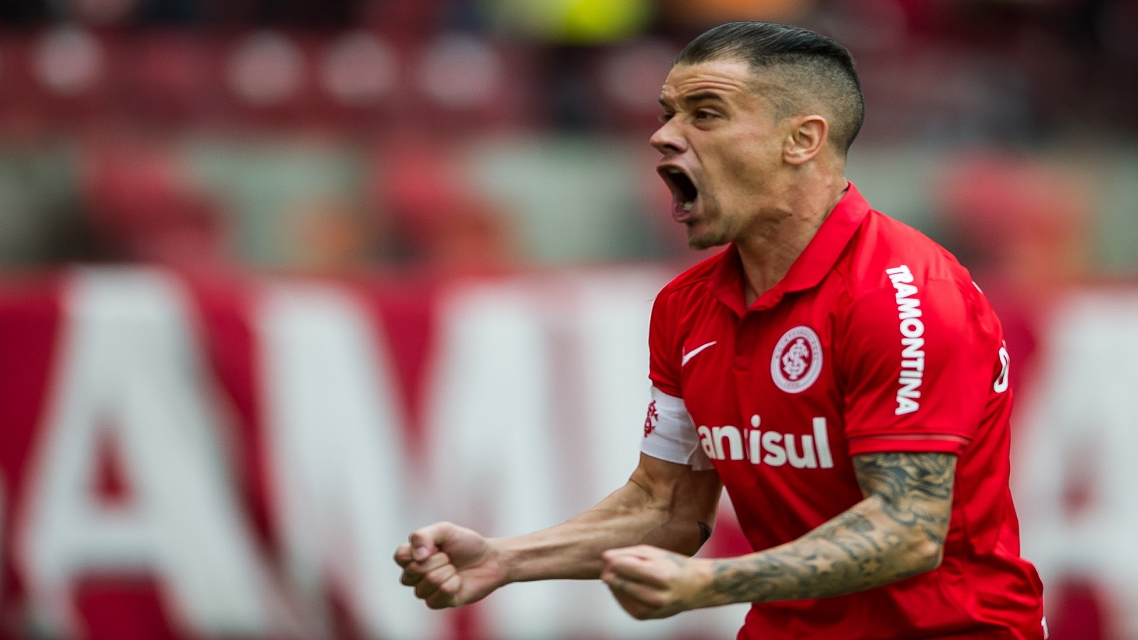 Futbol: D'Alessandro completa la parte más importante de su carrera futbolística