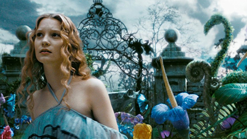 En el túnel del recuerdo: Alicia en el país de las maravillas. Liveaction