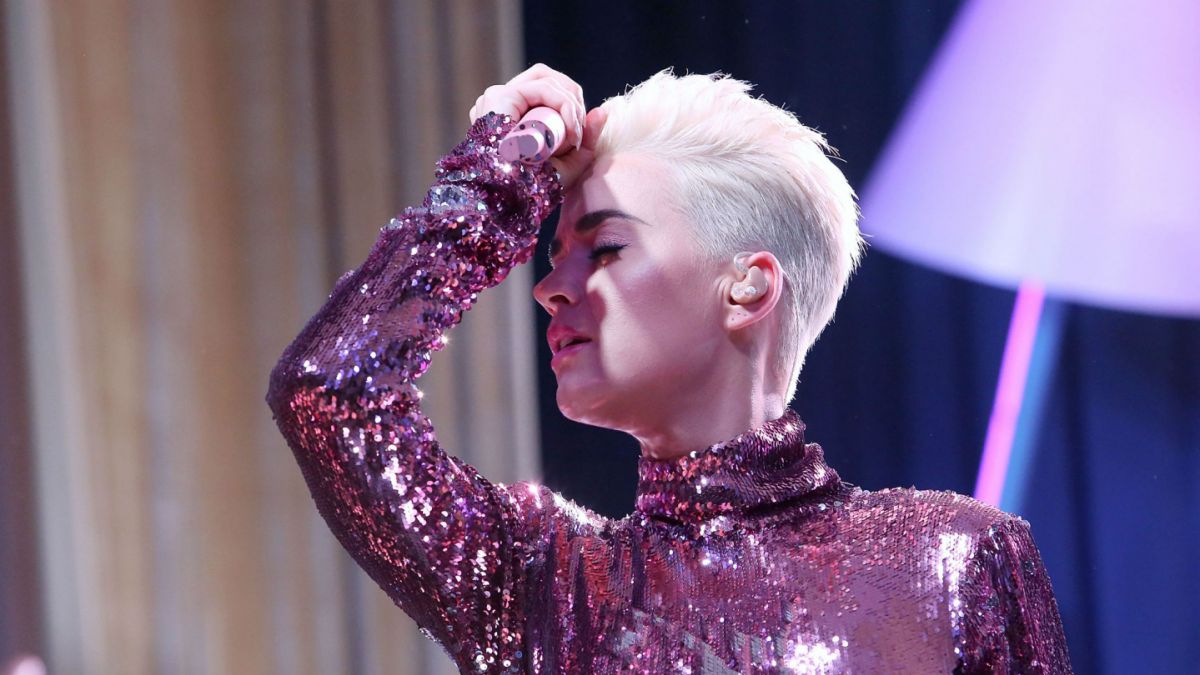Luchadora contra Katy Perry sobre la venta convento muere en la corte
