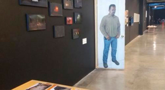 Los Jóvenes Creadores desplegados en el Foto Museo Cuatro Caminos