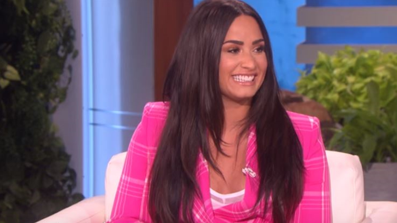 Demi Lovato kicked off some celeb gossip after she spoke to Billboard magazine.