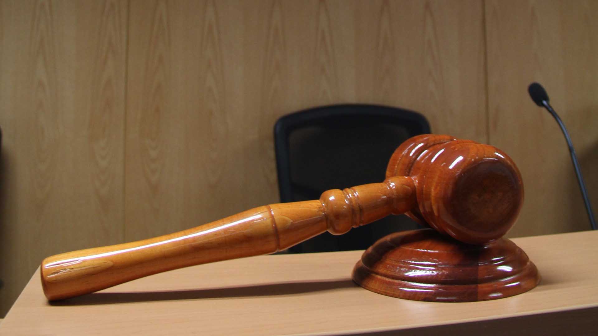 Juez bloquea la ejecución de siete prisioneros en Arkansas