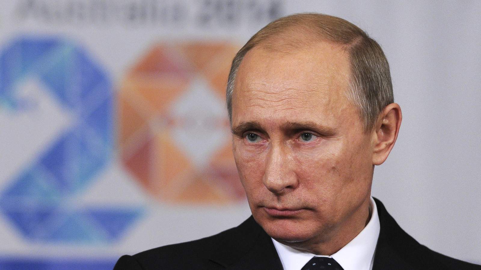 Vladimir Poutine superstar : élu confortablement à plus de 70 % des voix