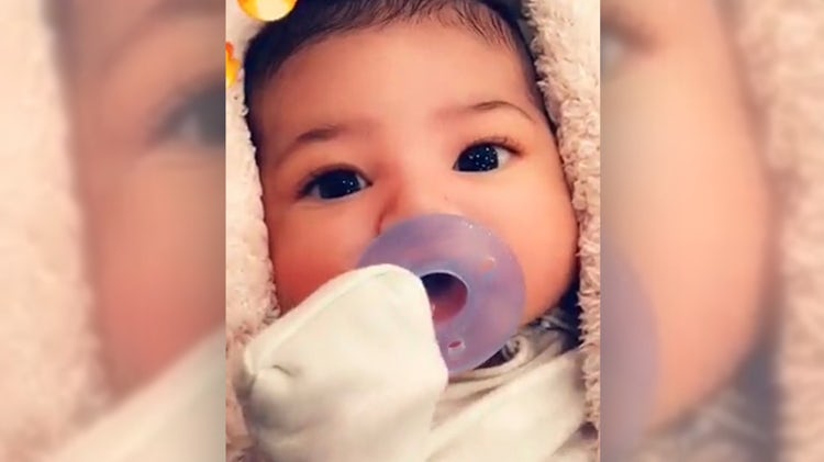 La selfie más buscada: Kylie Jenner y su bebé