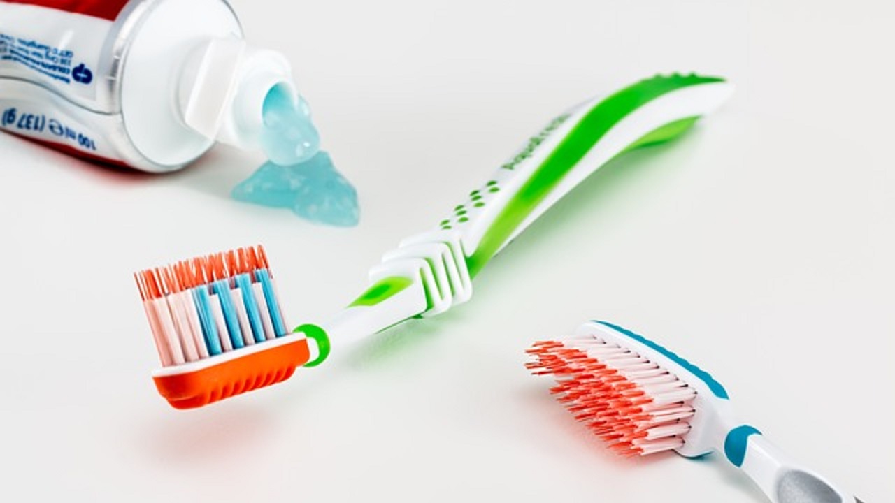 Why you should start using charcoal toothpaste