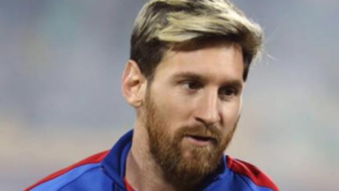 Messi dá bronca nos jogadores após goleada contra a Espanha