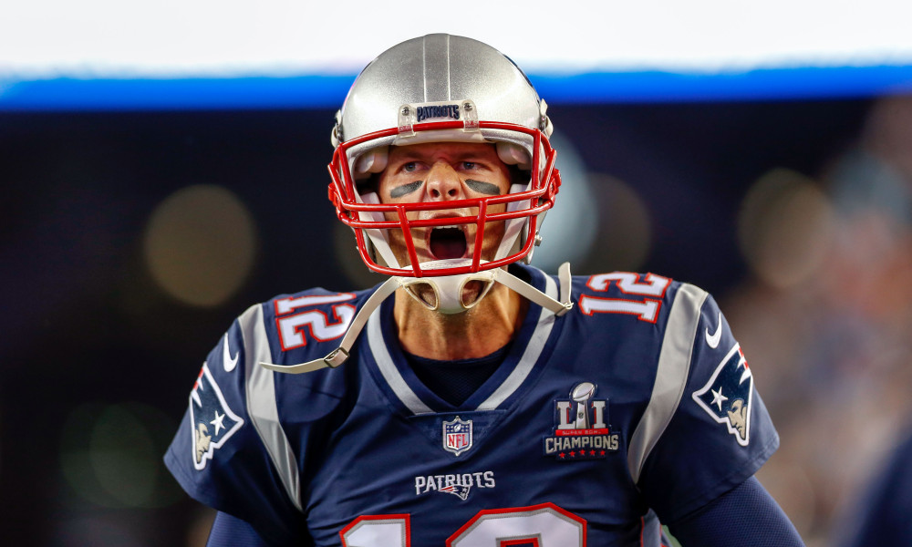 QBs Paxton Lynch, Carson Wentz want to be like Tom Brady