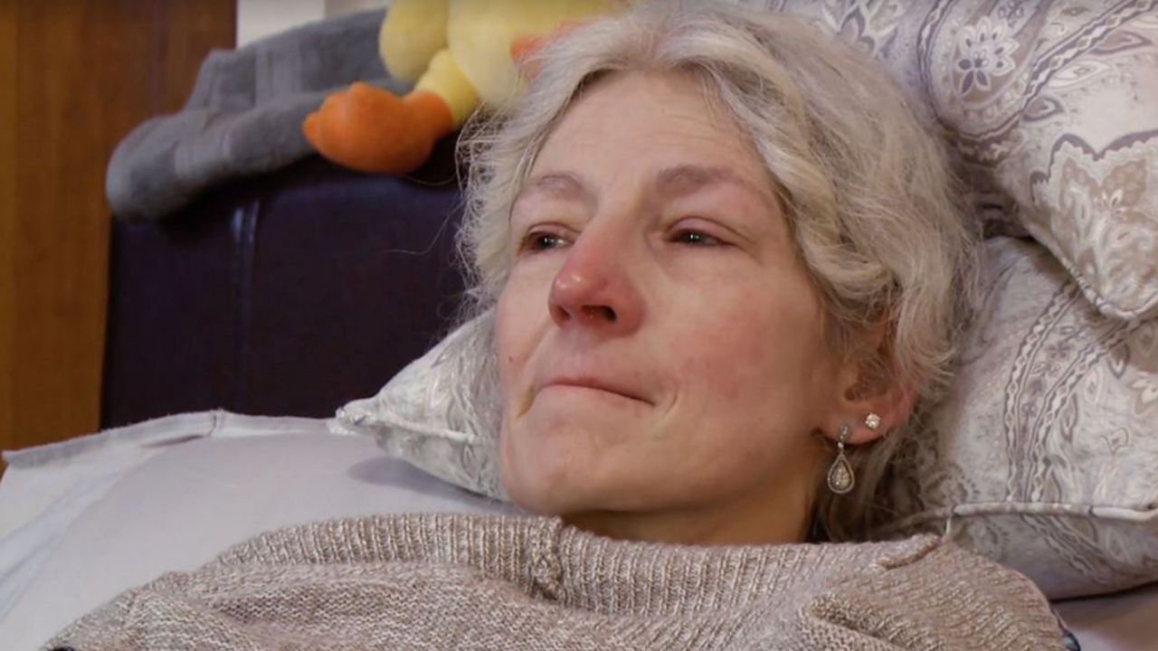 Ami Brown, de "A Grande Família Alaska", enfrenta câncer