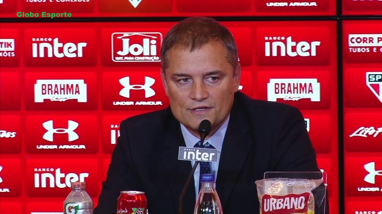 Depois de uma semana de treinos, Aguirre muda o São Paulo para pegar o Furacão