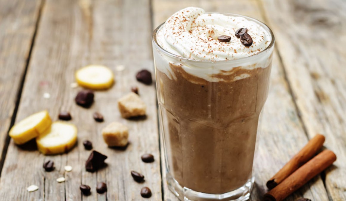 Mezcla un cóctel saludable con café
