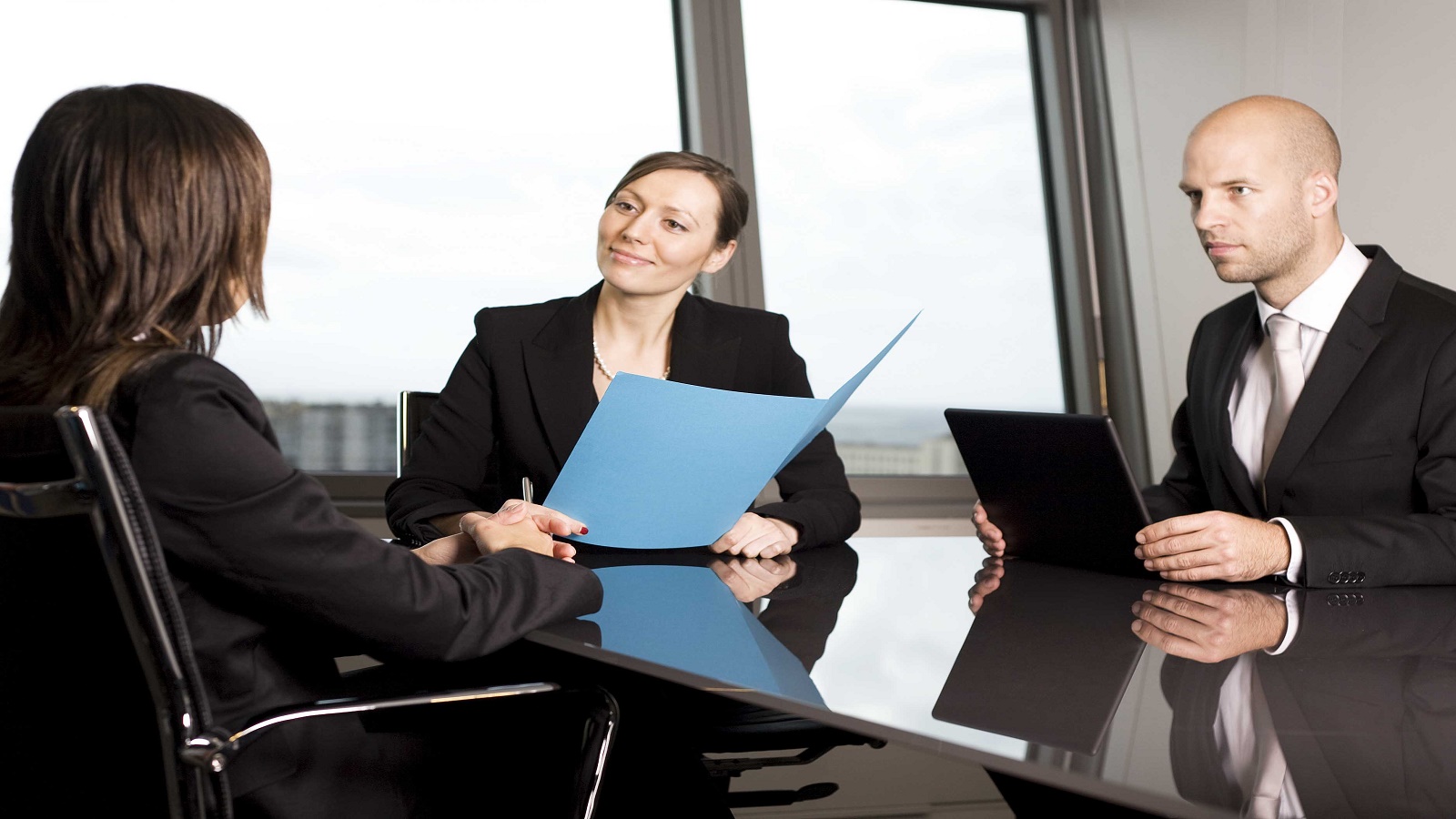 No debes ser modesto en una entrevista de trabajo