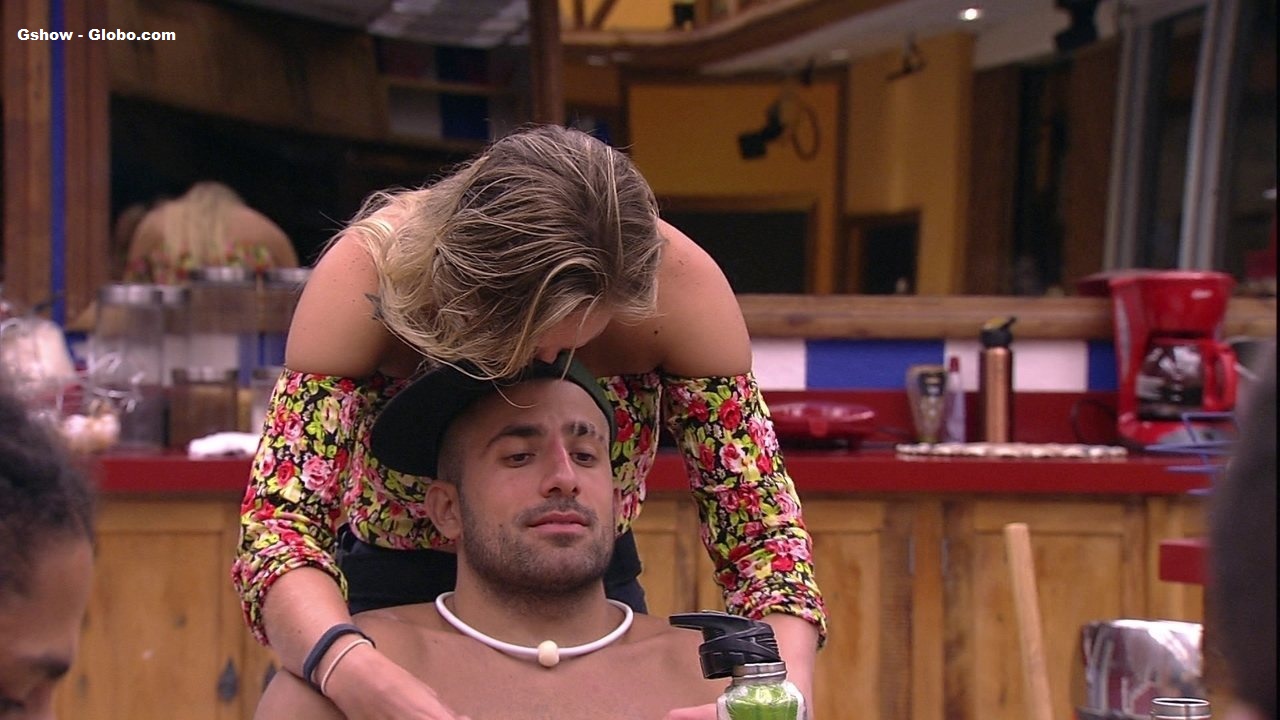 Enquete BBB18 UOL revela quem será eliminado hoje