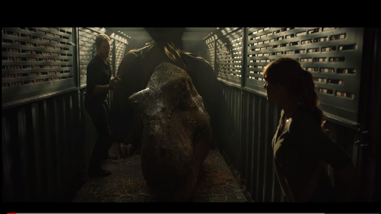 New details in 'Jurassic World' final trailer