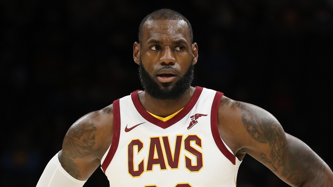 NBA : LeBron James sauve Cleveland, Houston fait le break