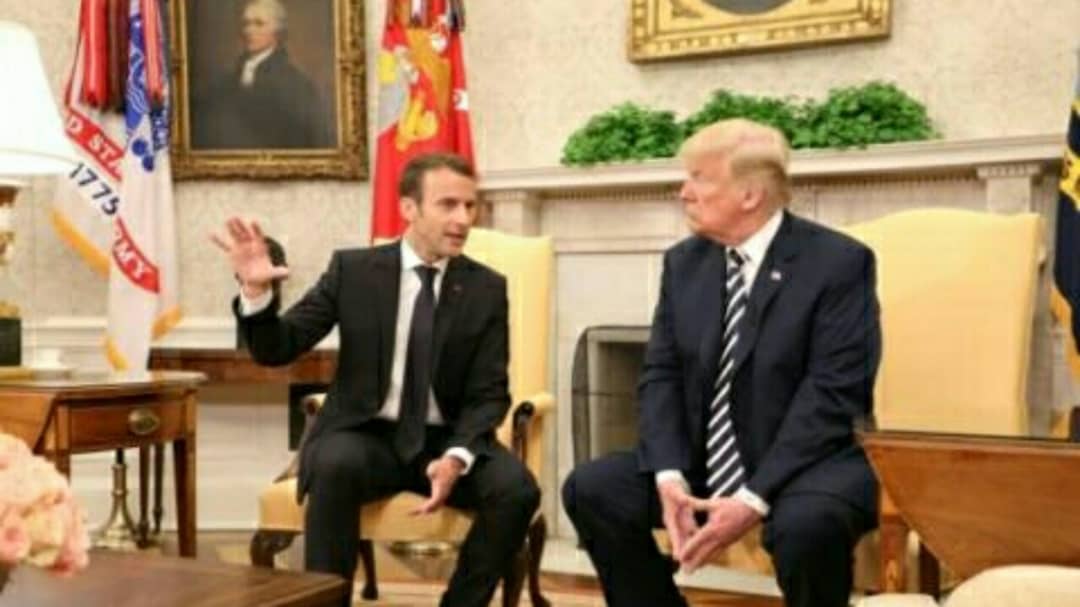 Donald Trump joue sa partition face à Macron