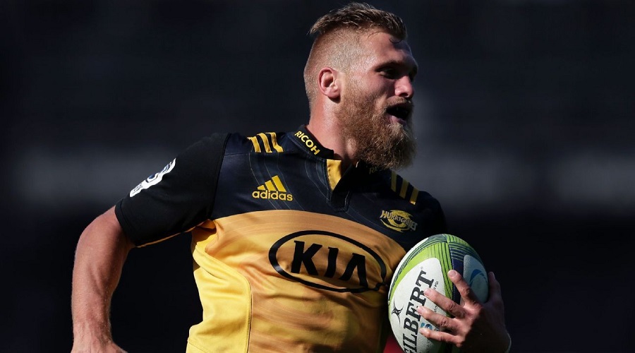 Brad Shields: Los Hurricanes dice que Inglaterra espera 'fuera de mi control'