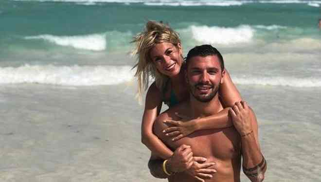 Carla et Kevin de nouveau en couple ?