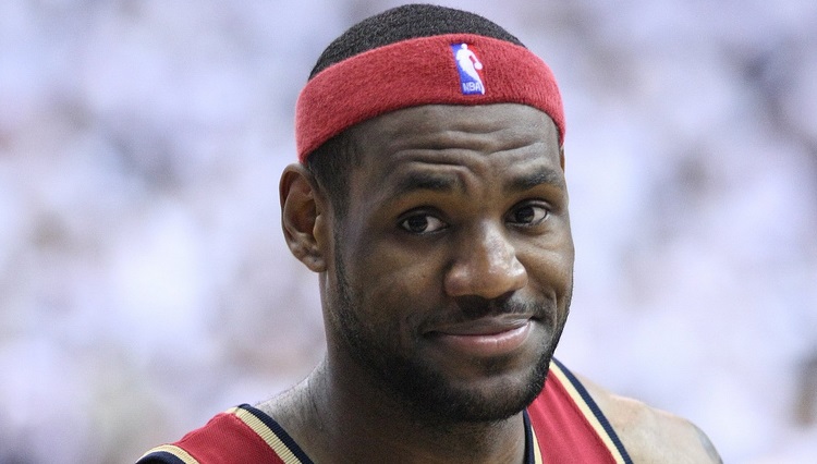 NBA : Lebron James bat Indiana, Cleveland se qualifie