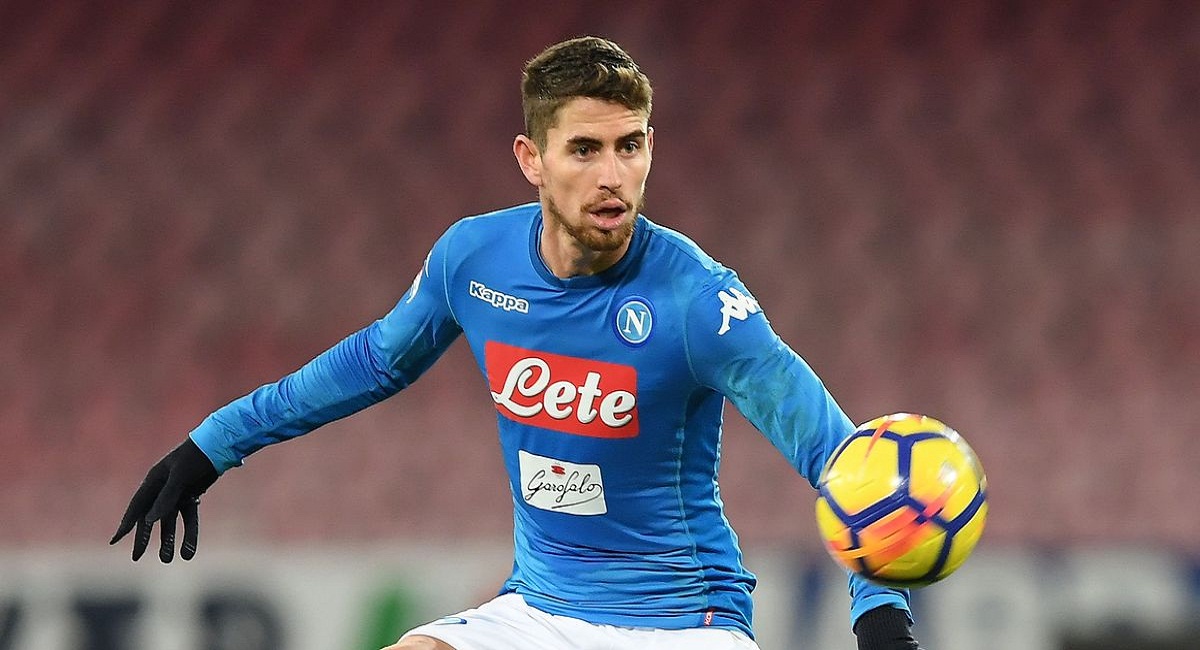 Guardiola y Manchester United discutirán en el verano para fichar a Jorginho