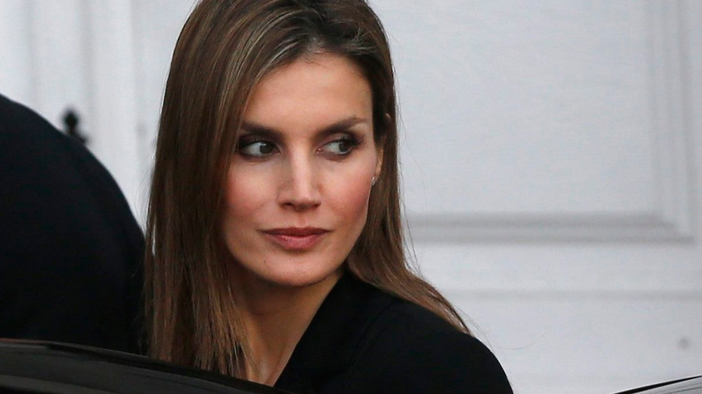 Televisión española censura el pasado republicano de Letizia Ortiz