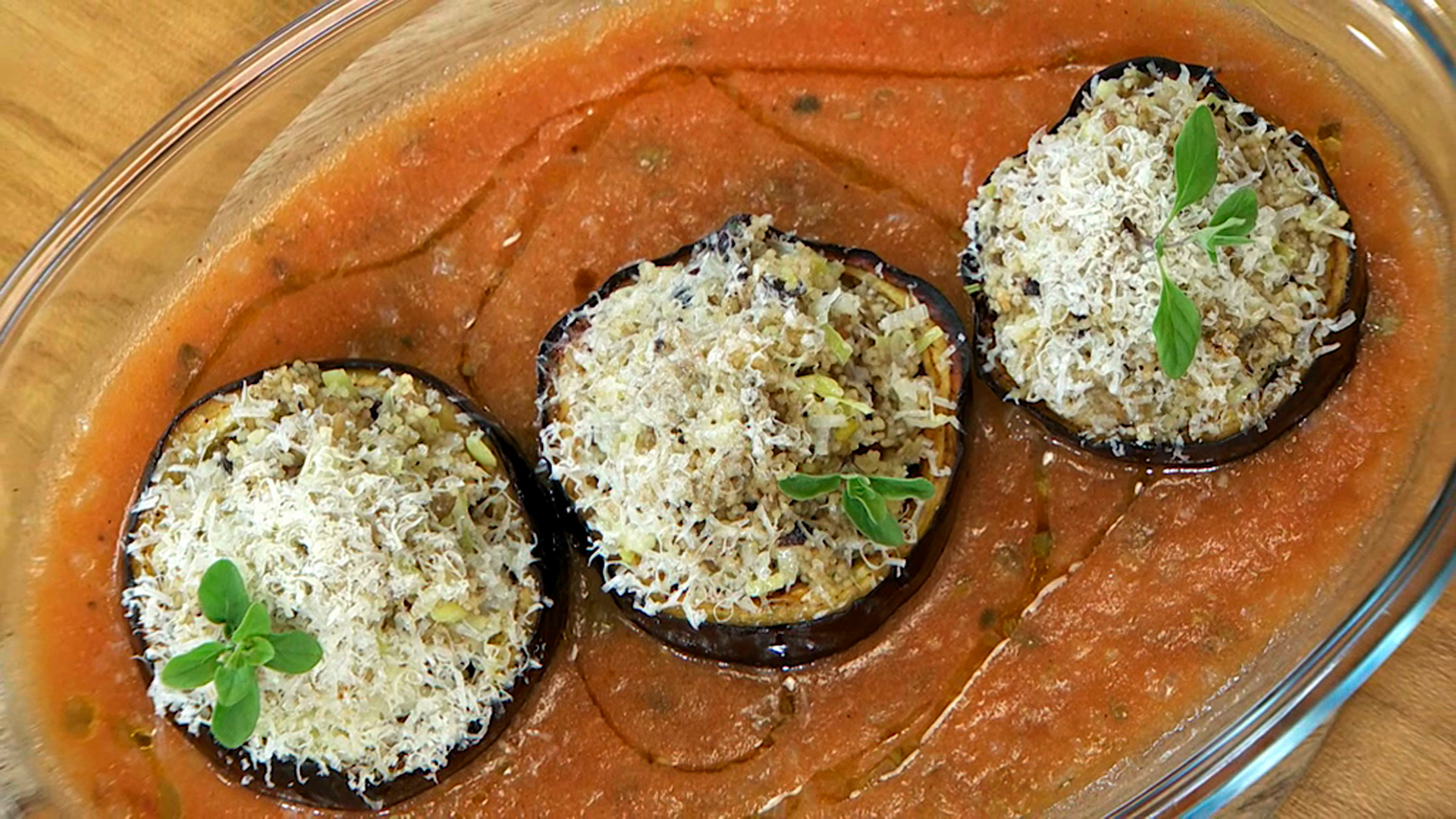 Receta: Berenjenas fritas con huevos rico y fácil de preparar