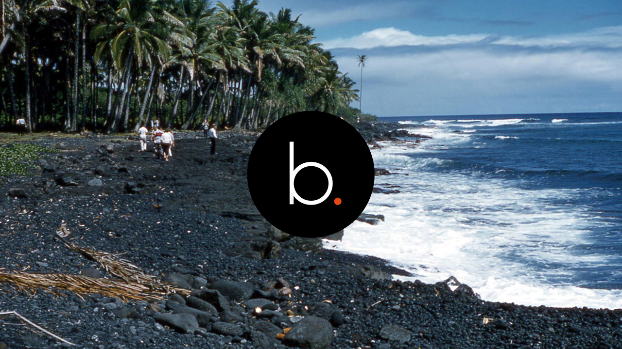 Earthquake and volcanic eruptions hit Hawaii