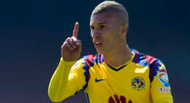 Santiago Baños habla sobre la posible salida de Mateus Uribe