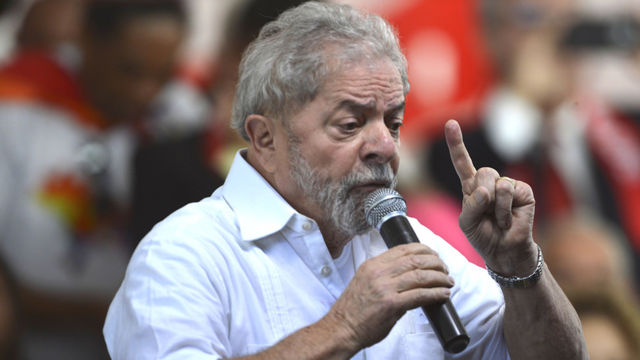 Juíza aciona o STF após situação estranha com Lula