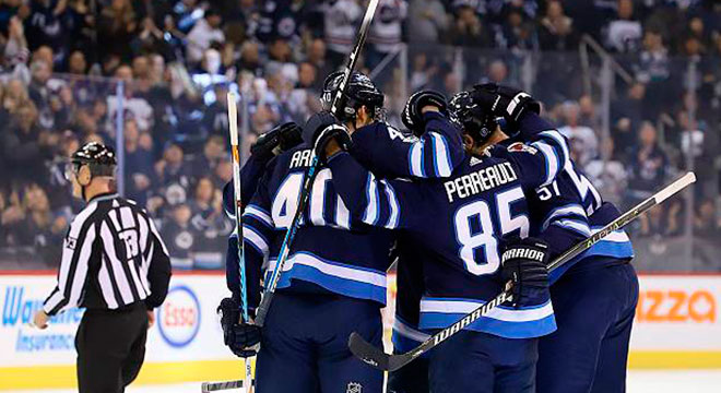 Winnipeg se lleva el juego 1 de la final del Oeste contra Las Vegas