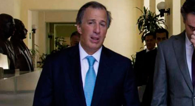 Escándalo millonario de Nuño en la SEP entierra campaña de Meade