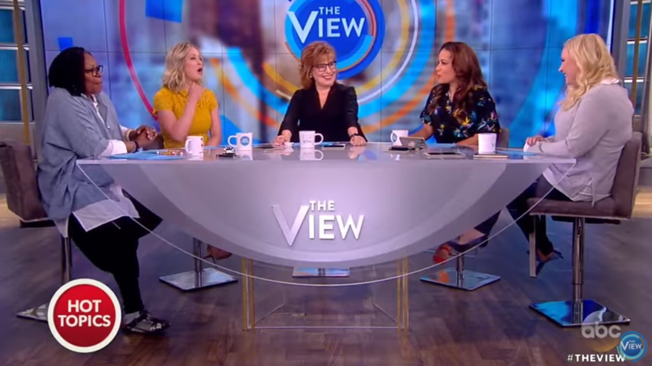"The View" pokes fun at the relationship between Donald Trump and Sean Hannity