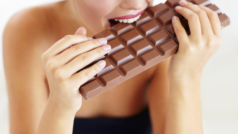 Cómo detener los antojos: 10 formas de evitar el exceso de comida