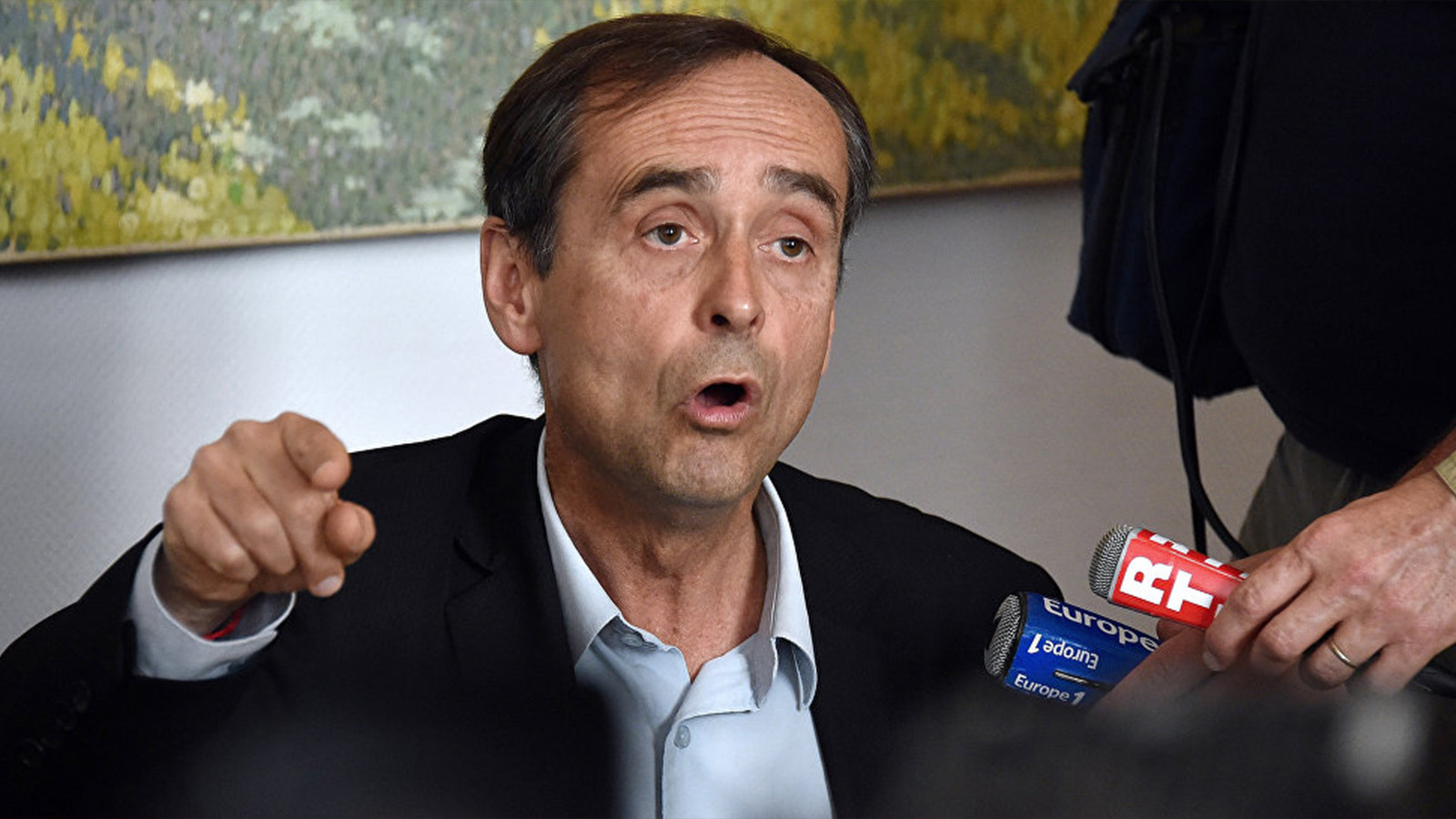 Agression de Robert Ménard à Saint André de Cubzac : cascade de plaintes pénales