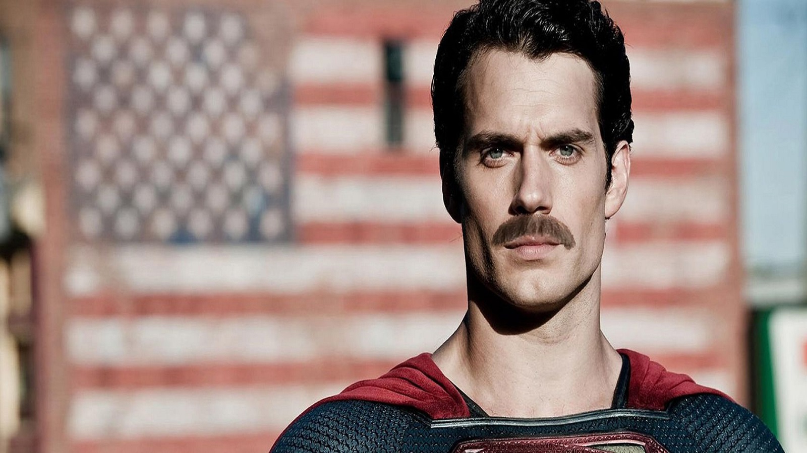 'Justice League' Cavill: El bigote ha causado reacciones desfavorables